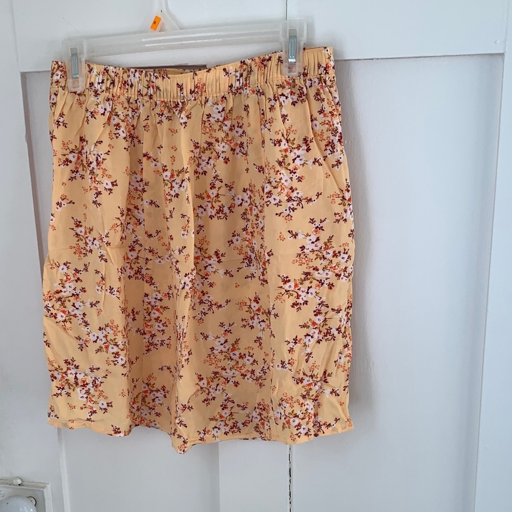 Old Navy Floral Yellow Skirt